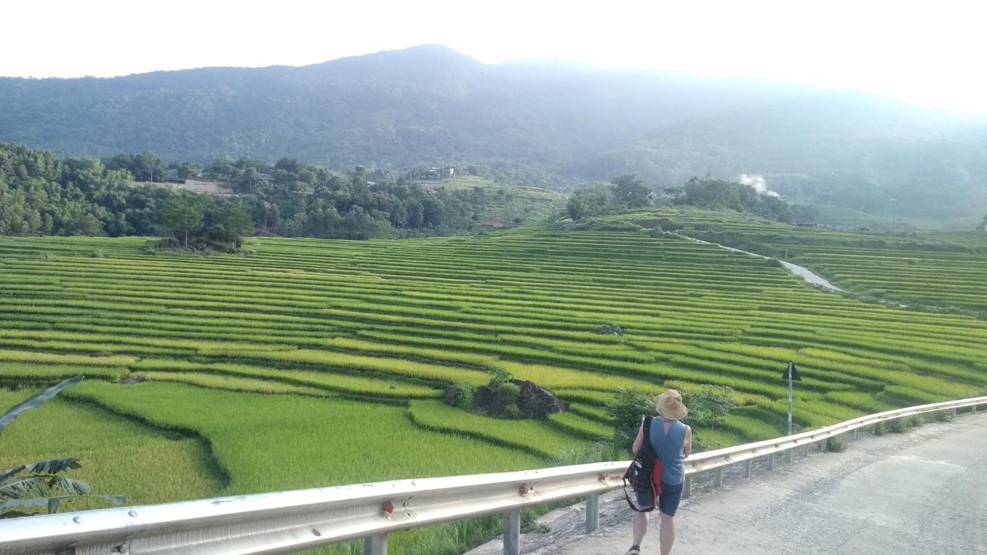 Bed and Breakfast Puluong Aroma Huong Ba Thuoc Экстерьер фото